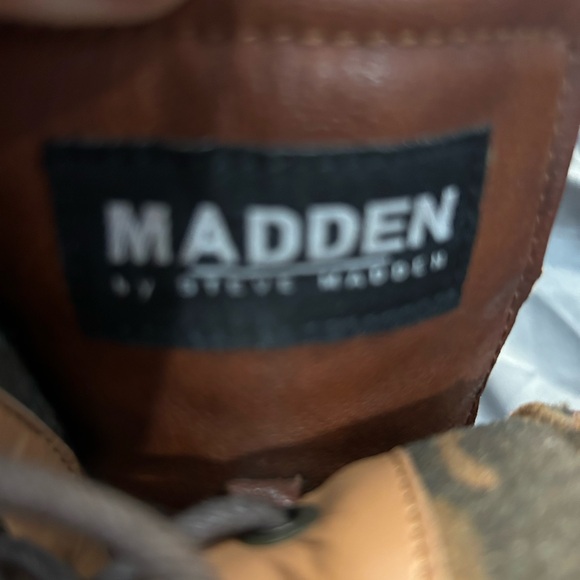 Men’s Steve Madden Dress shoes - Picture 5 of 6